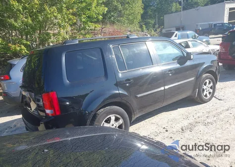 2011 Honda Pilot Touring из США, поврежденный, VIN 5FNYF4H99BB025494